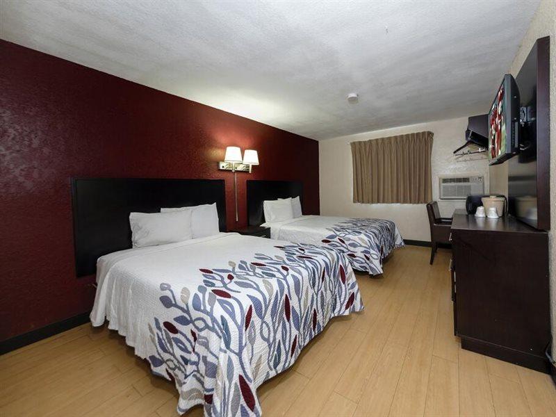 Red Roof Inn Jacksonville - Cruise Port Εξωτερικό φωτογραφία