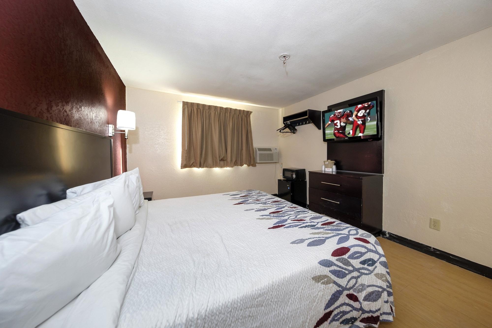 Red Roof Inn Jacksonville - Cruise Port Εξωτερικό φωτογραφία