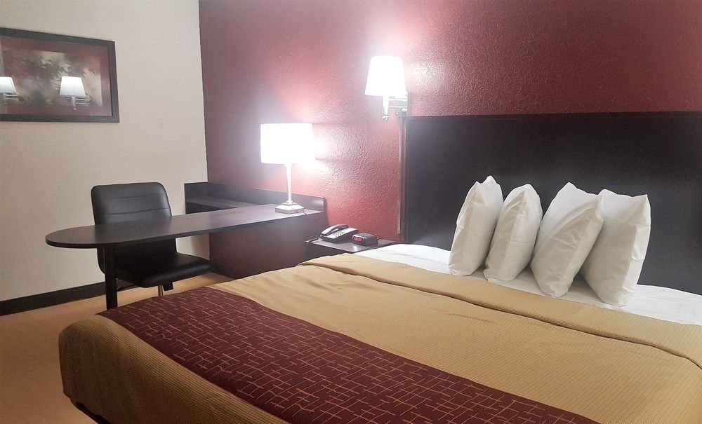 Red Roof Inn Jacksonville - Cruise Port Εξωτερικό φωτογραφία