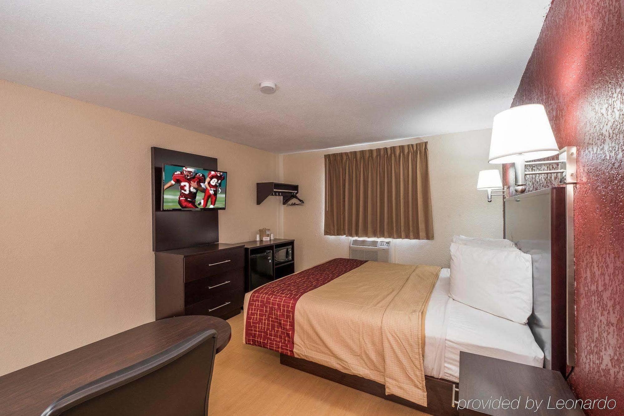 Red Roof Inn Jacksonville - Cruise Port Εξωτερικό φωτογραφία